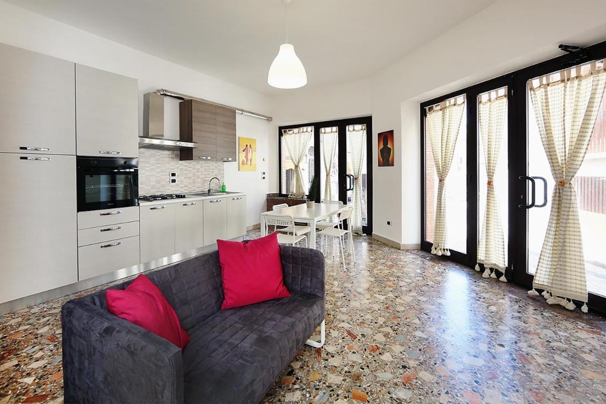 Appartamento Casa Pirri Castelmola Esterno foto