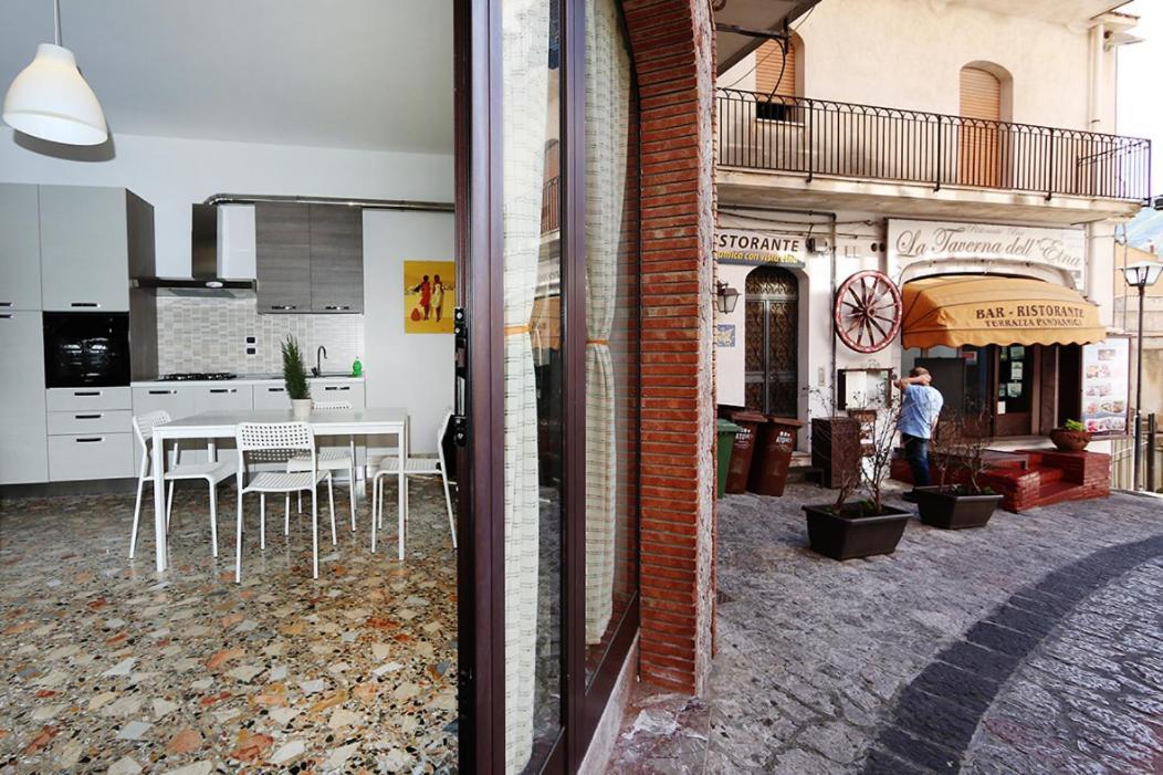 Appartamento Casa Pirri Castelmola Esterno foto